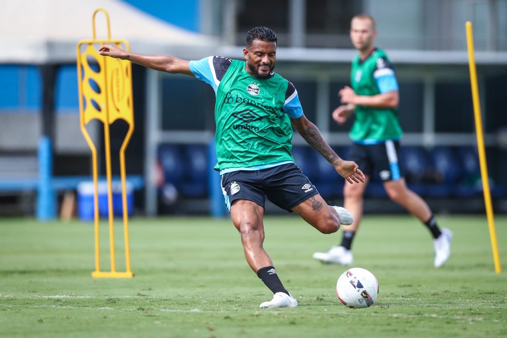 Grêmio e Brasil de Pelotas se enfrentam neste domingo pelas quartas de final do Campeonato Gaúcho - Rádio Pampa